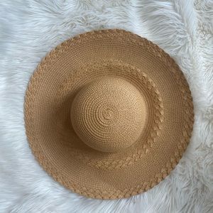 NWOT  Straw hat